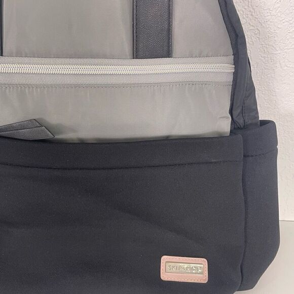 Skip Hop Black & Grey Nolita Diaper Backpack - Picture 3 of 9